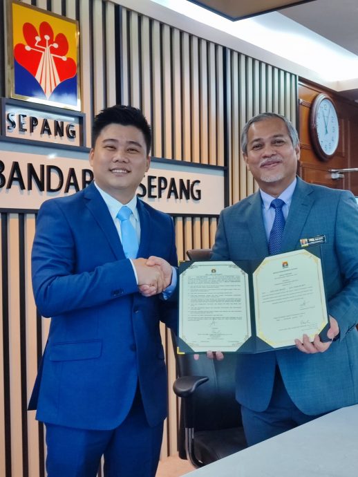 大都会:雪邦市议员宣誓有8位华裔/4图