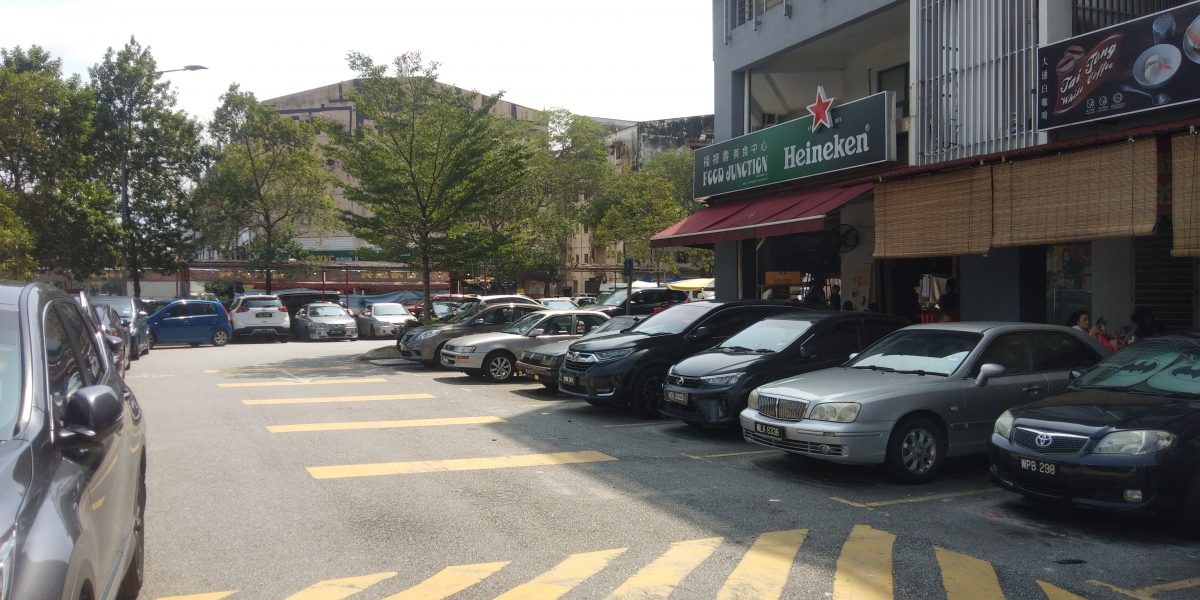 大都会/ME02双头之一/林立迎建议甲洞鸿图园工业区泊车收费