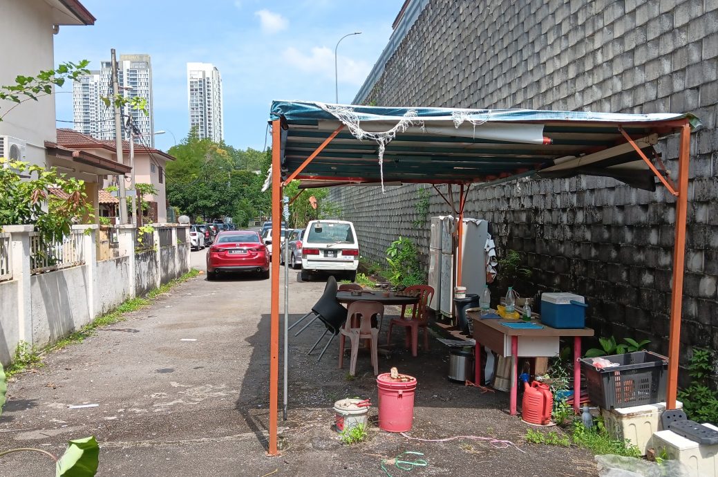大都会/ME02头/巷子被霸占环境变脏乱,住屋苦诉求助无门/3图