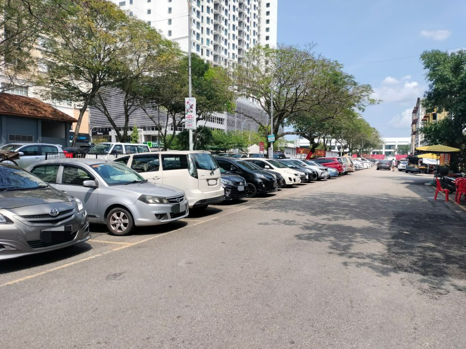 大都会/ME03副文/余保凭PC/甲洞鸿图园工业区停车课题