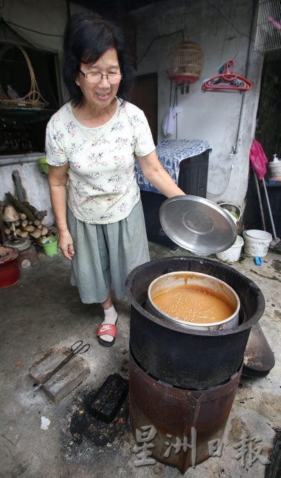 大霹雳封底主文/今天下/【老茶室情怀】打巴律新村新宴浓香茶室 手工包炖咖央传统好滋味