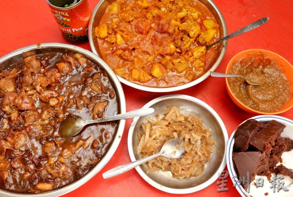 大霹雳封底主文/今天下/【老茶室情怀】打巴律新村新宴浓香茶室 手工包炖咖央传统好滋味