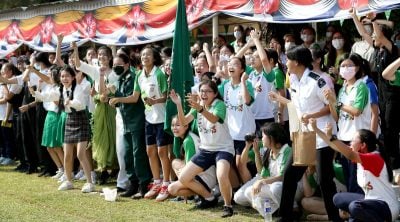 学生服装新指南 教长:2天校服 2天运动服 1天课外活动服