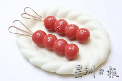 宠物吉祥年菜上桌了！初一吃到初七，狗狗可以开心过年