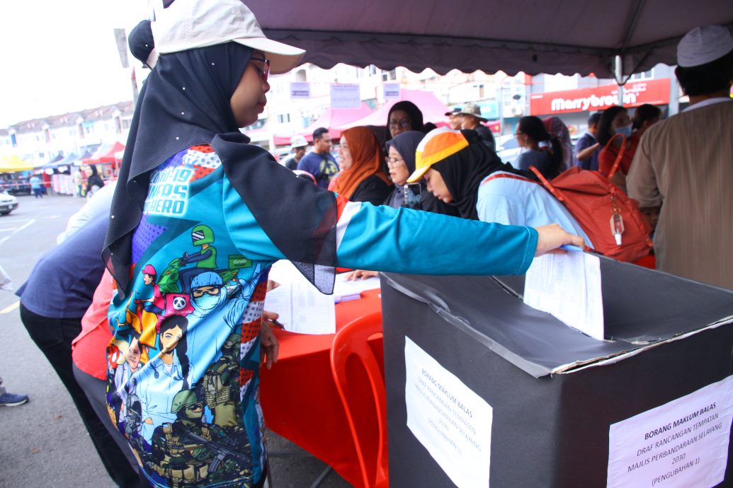 封面-大都会/反对煤炭山兴建焚化炉集会,至少700人出席签名声援/12图