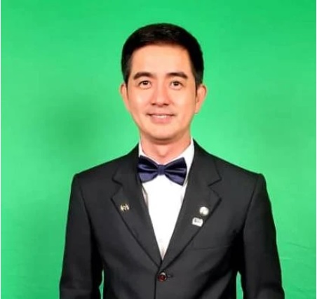 **己签发**柔:第二版头条:【特稿】政府调高糖饮税,受访民众:获鼓励少摄糖