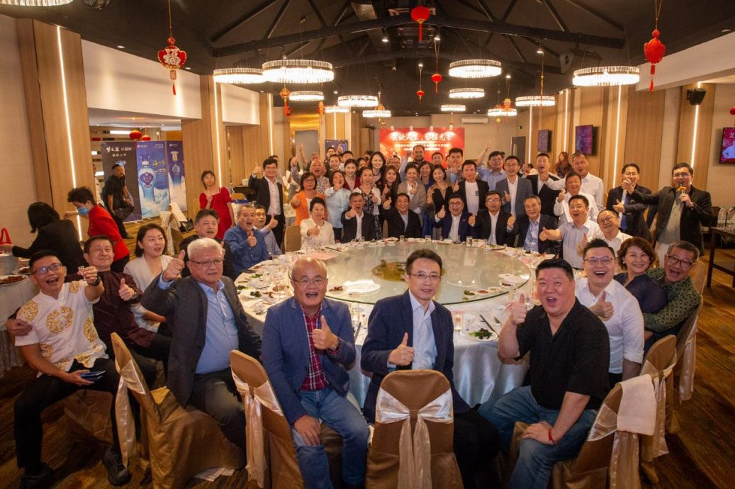 已签发∕孙建炜:为华研究义卖姜昆墨宝筹20万令吉