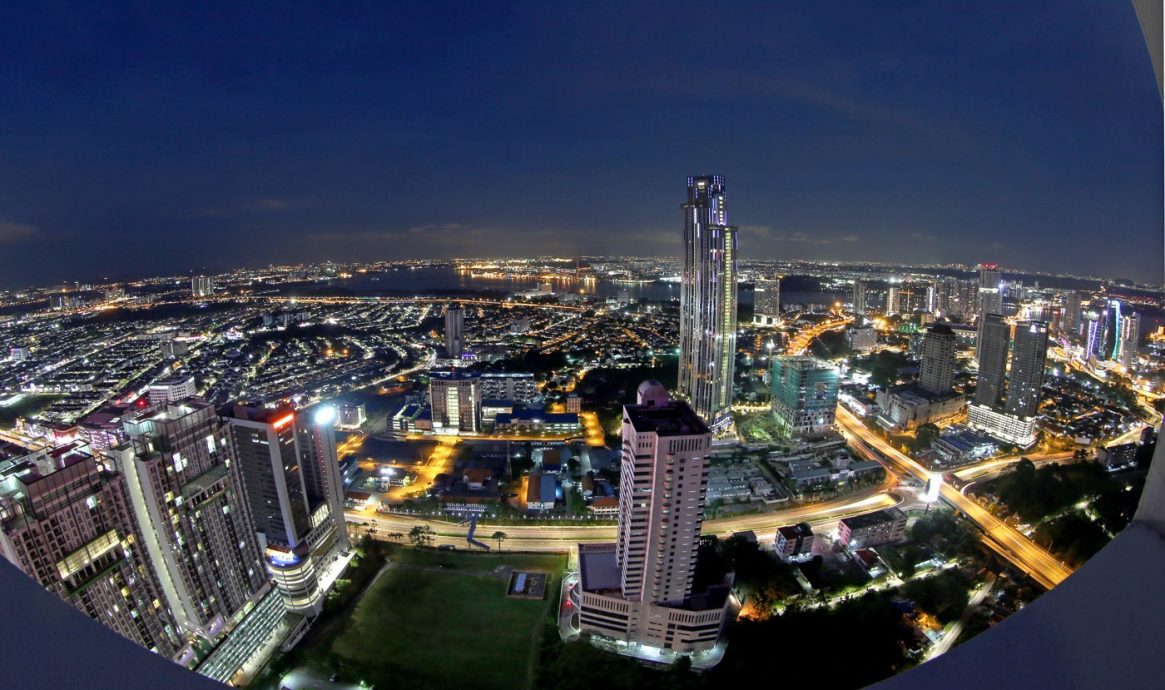 马新两国领袖签署柔新经济特区谅解备忘录