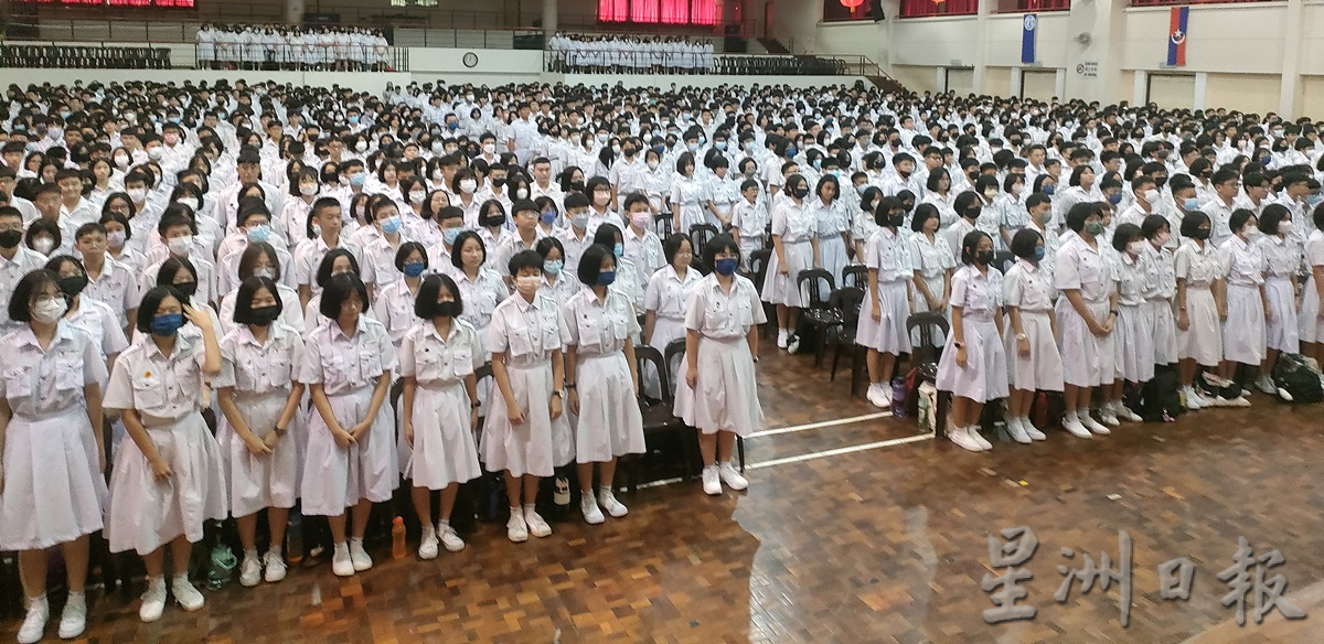 **已签发**柔:宽柔中学三校学生今年起可获2“成绩单”