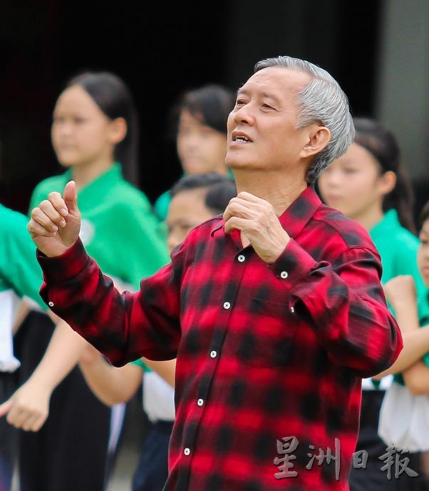 **已签发**柔：封面：【特稿】：资深音乐人创作，启二家协高唱《启动今天．明日辉煌》