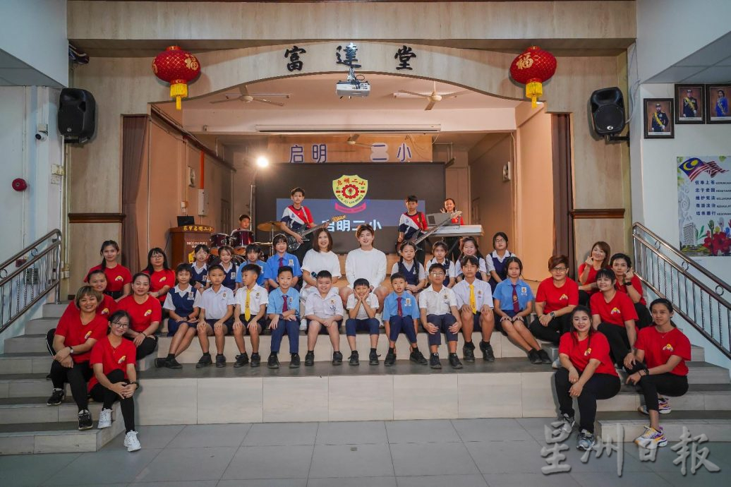 **已签发**柔：封面：【特稿】：资深音乐人创作，启二家协高唱《启动今天．明日辉煌》