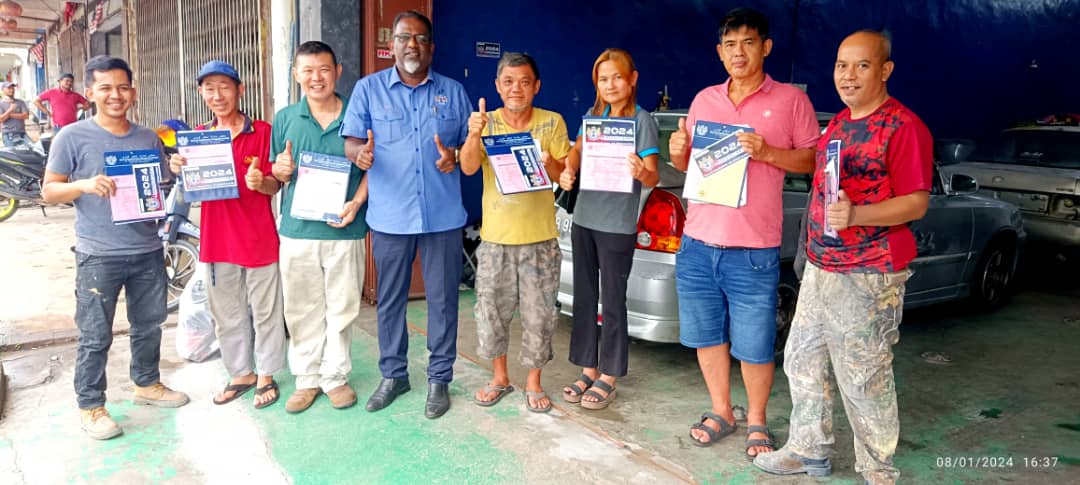 **已签发**柔：无照营业逾20年，市议员助振林山7业者取得临时营业执照