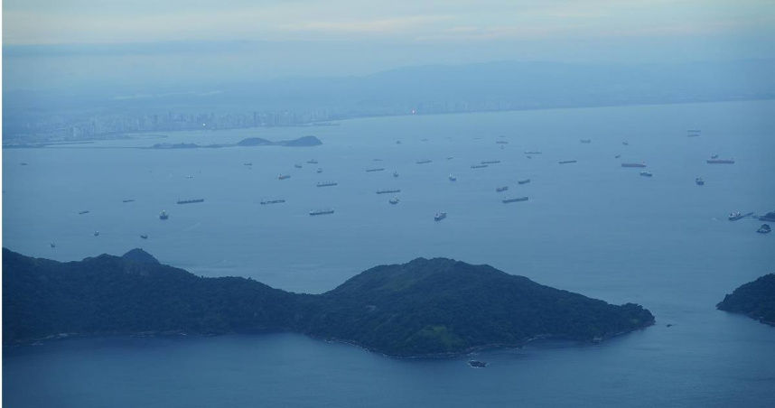 巴拿马运河乾涸 马士基:采采陆桥通行