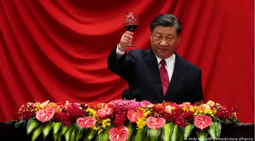 德国之声 | 习近平反腐:重锤砸向金融业,前路漫漫无尽期