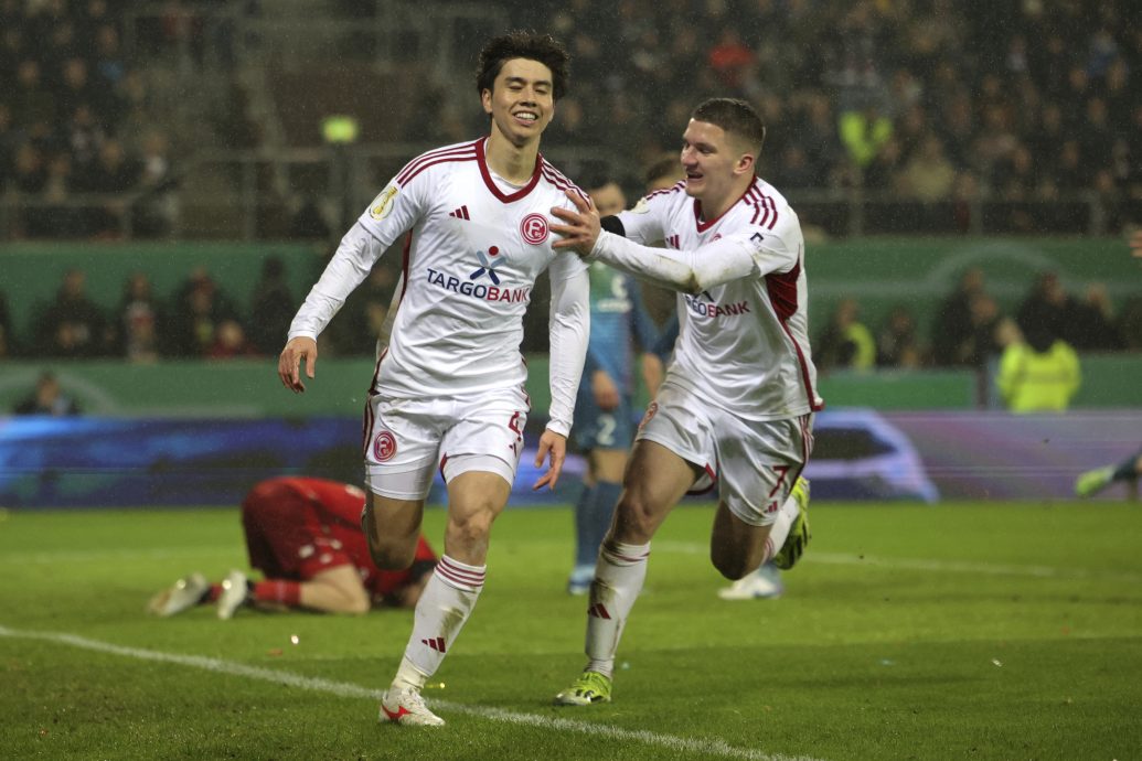 德国杯足球赛8强| 点球战气走圣保利 杜塞尔多夫闯4强