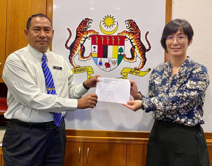 拉律峇登与司南马县 4所华小迎来新校长