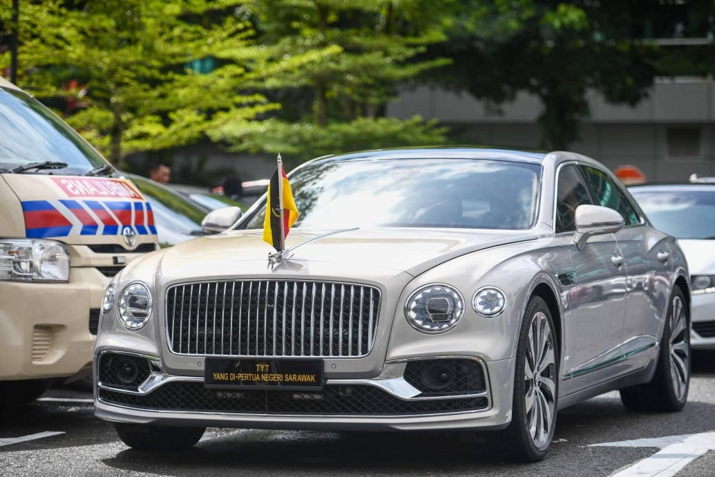 旺朱乃迪返古晋