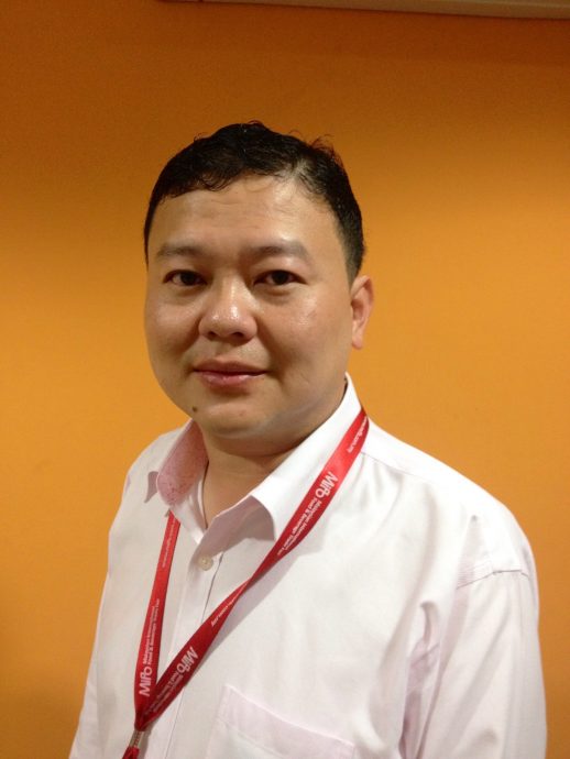 本报活动:三脚标赞助新山和麻坡松鹤手礼。