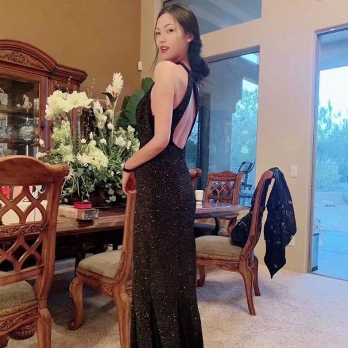 李龙基惨变绿帽侠？ 未婚妻传恋海军婚宴照曝光