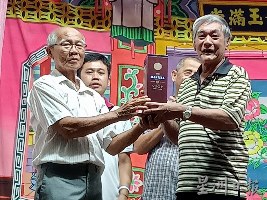 村长：曾吉京丁属首相选区  获较多拨款发展基建