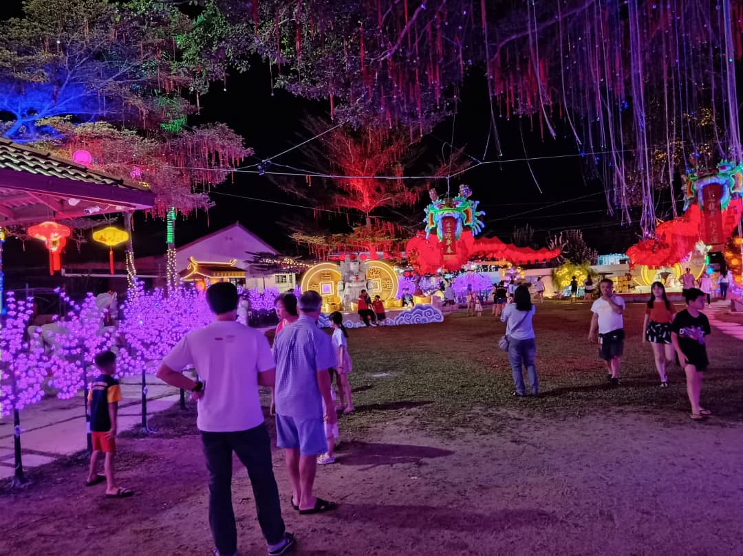 柔︰利民达云峰宫“夜光”迎龙年,冀成游客打卡景点