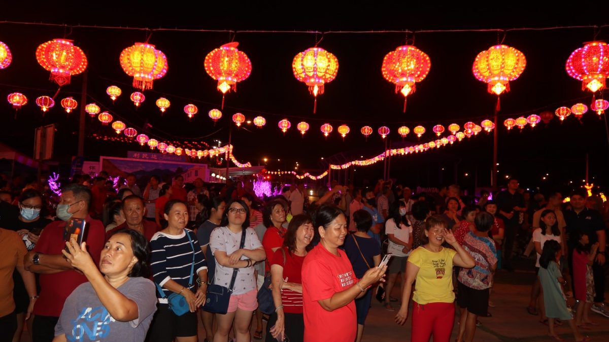 柔︰利民达云峰宫“夜光”迎龙年,冀成游客打卡景点