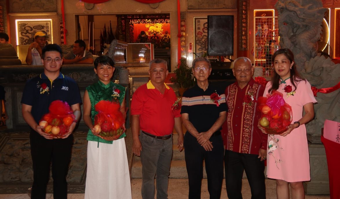 柔︰利民达云峰宫“夜光”迎龙年,冀成游客打卡景点