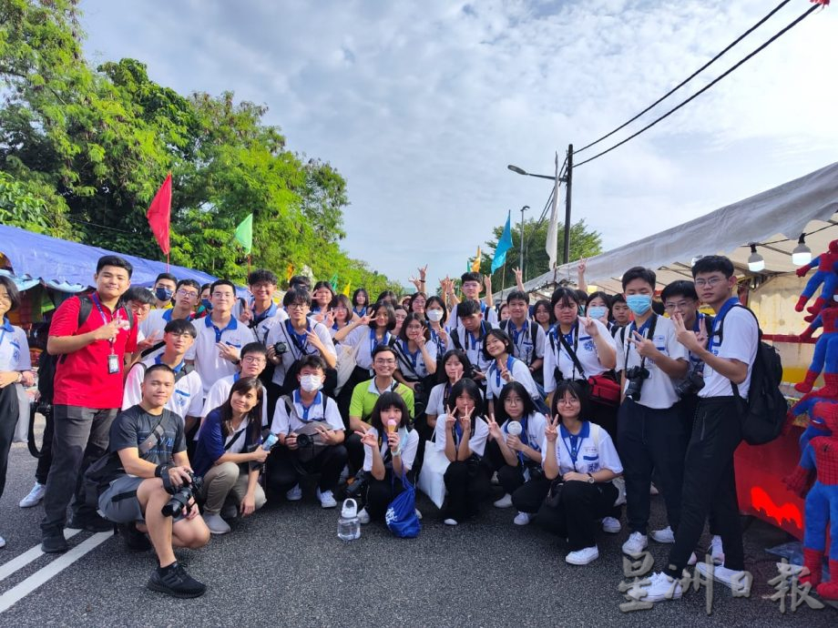 柔： 大宝森节祈愿还愿  淡杯兴都庙人山人海