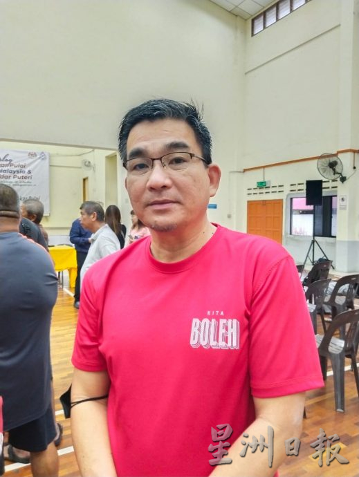 柔: 焦点社区:江加埔来新村 毒死狗破门行窃案频传 居民吁警方加强巡逻