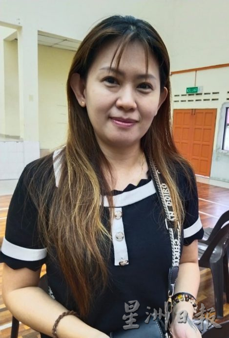 柔: 焦点社区:江加埔来新村 毒死狗破门行窃案频传 居民吁警方加强巡逻