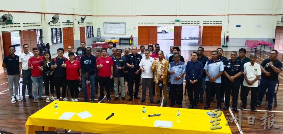 柔: 焦点社区:江加埔来新村 毒死狗破门行窃案频传 居民吁警方加强巡逻