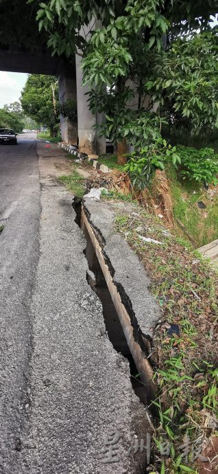 柔:【民生特工队】:雨水冲刷 泥土流失 沟涵崩塌 火车桥桥墩岌岌可危