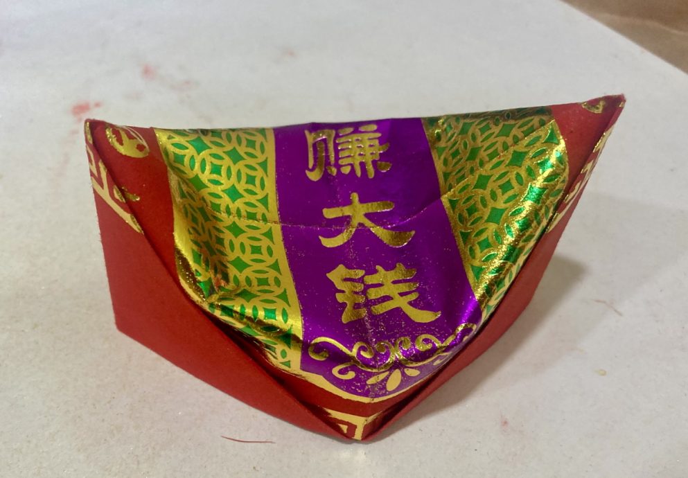 柔：今日面谱（25/1见报）：少女制一桶金迎新年