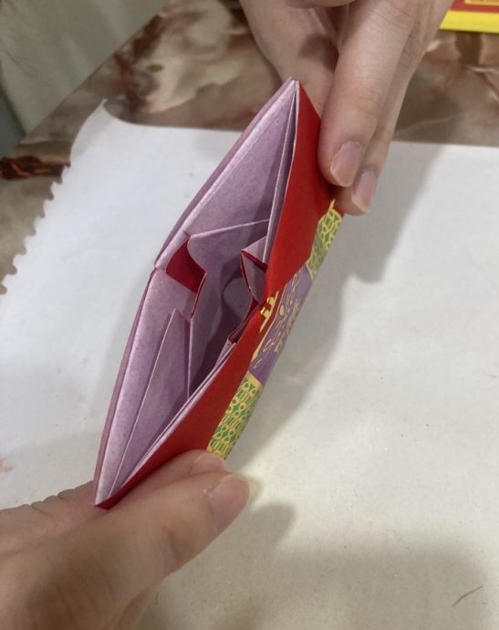 柔：今日面谱（25/1见报）：少女制一桶金迎新年