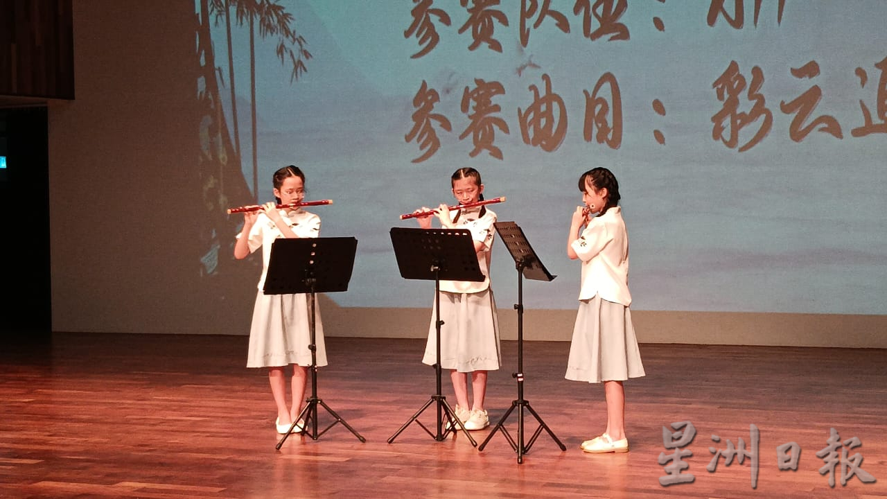 柔:新闻:《乐响皇城》柔小学华乐赛 153学生展现华乐造诣