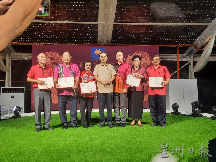 柔:新闻:李俊滽:若续保持种族对立 国家将分裂无法前进