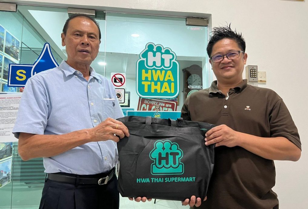 柔：本报活动：A1许氏企业．和泰超市．栢龄泡参燕窝批发商献礼新山松鹤