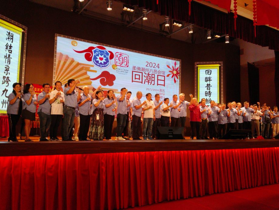 柔:柔潮州八邑会馆筵开55席 “回潮日”推介游神衣