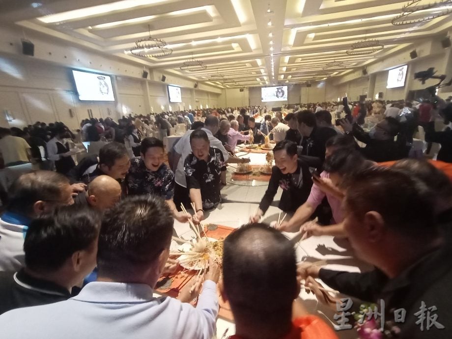 柔:潘伟斯盼延伸“柔佛民族”概念 “大马民族”有利全民团结