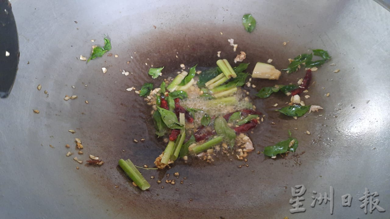 柔:食客指路之私房好菜(1月23日刊):主妇拿手咖喱鱼 家中“热门”佳肴