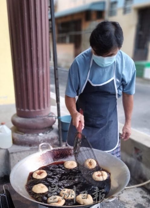 柔:食客指路:三合港油条(9/1见报)