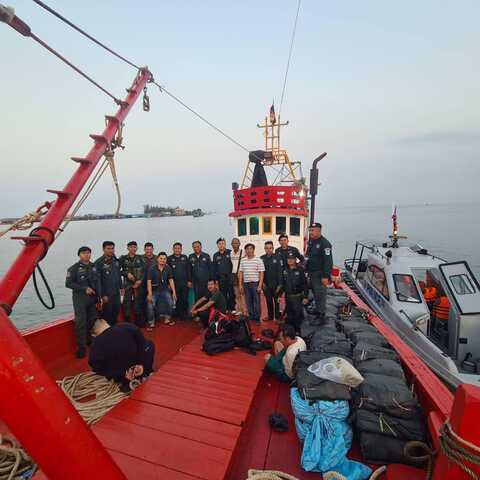 柬侦破海上毒品走私案 起1.5吨毒品捕5人