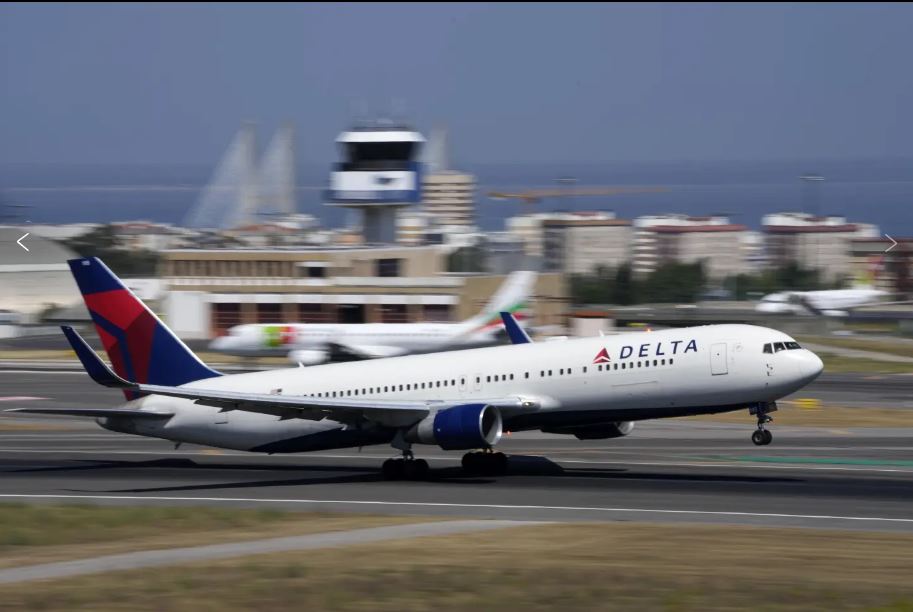 正要起飞波音757“轮胎掉落滚走” 后方飞机目睹急喊停