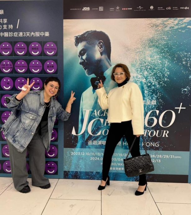 没票看张学友个唱靠刷脸 甄妮：嫉妒死你