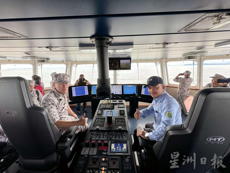 沿海巡逻舰(OPV)一号服役