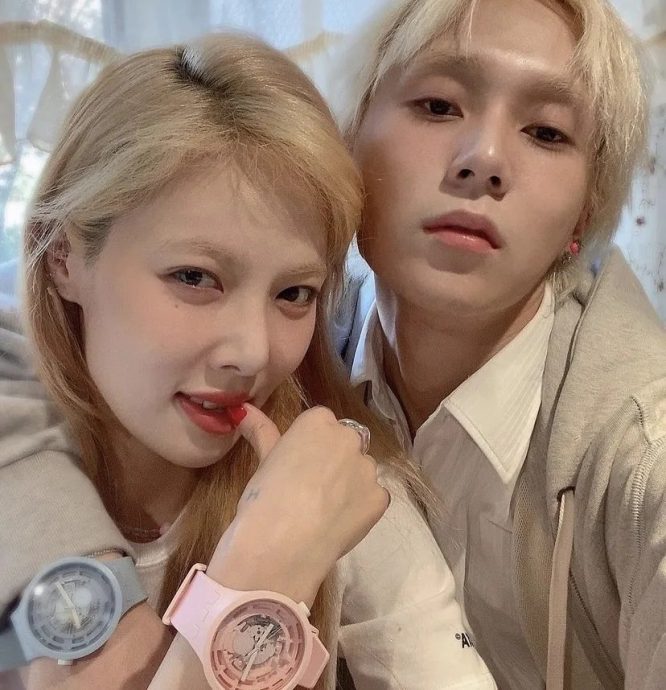 泫雅深夜牵手龙俊亨疑认爱  经纪公司暧昧回应