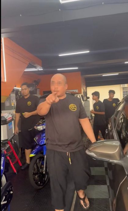 洗车中心仅为发飙骂顾客道歉 “车钥匙不是我弄坏的！”