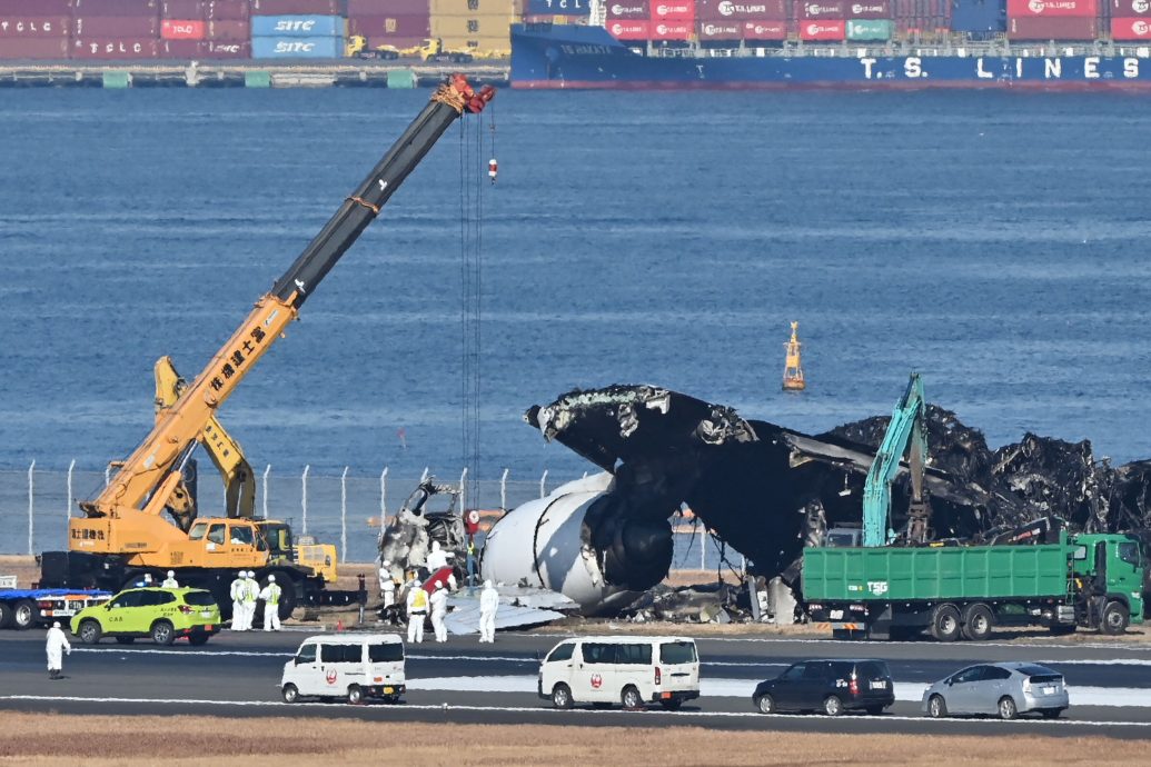 海保机闯降落跑道酿祸 控制塔人员:忙于其他调度未发觉
