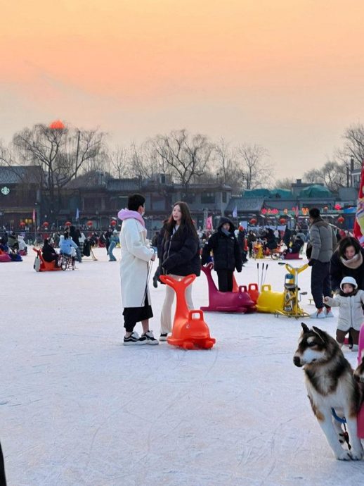 王大陆与新欢滑冰秀恩爱 蔡卓宜被追问旧爱杠上酸民