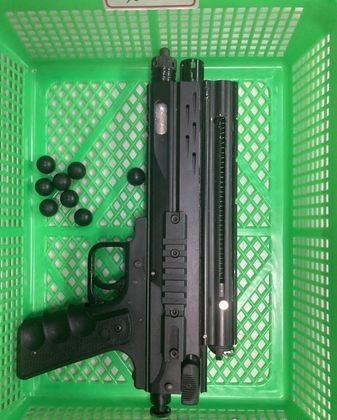 男子怀疑被监控 竟朝邻居夫妇开鎗